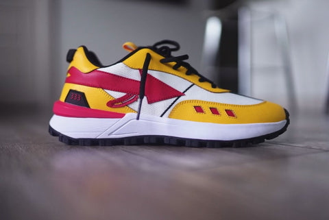 HYPHEN X TRIBE COLLAB "TAXI" 333 VISION RUNNER